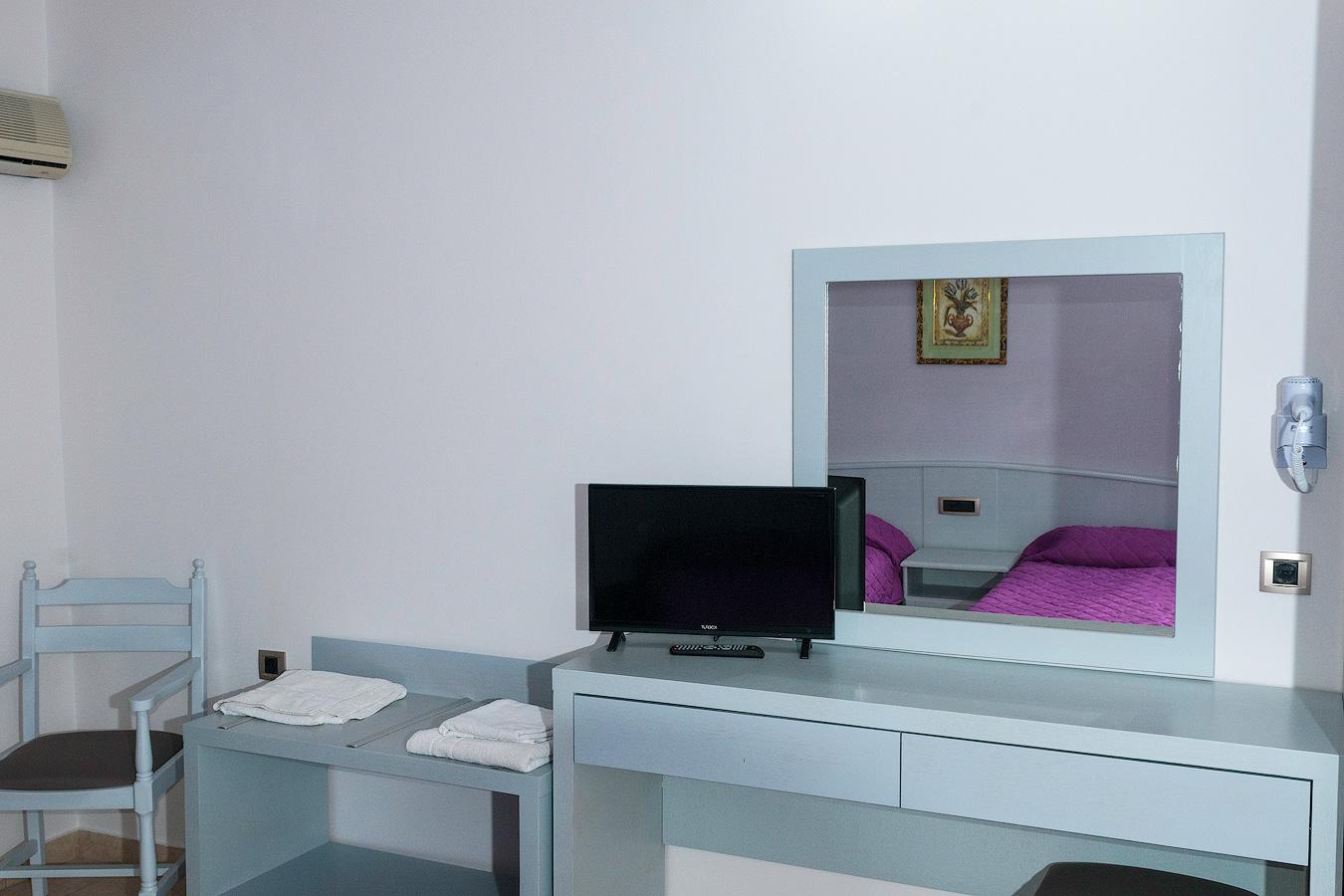 Tom & John Center Aparthotel Tsilivi  Buitenkant foto