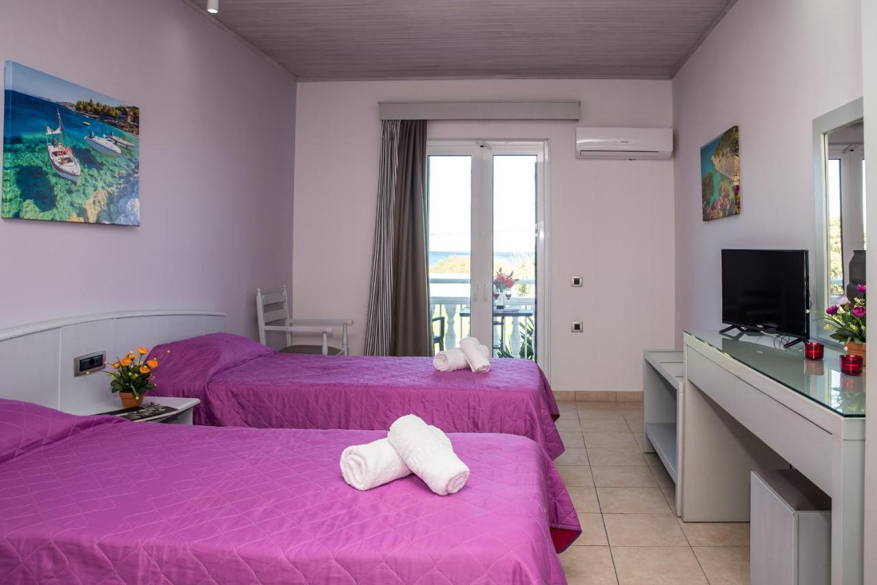 Tom & John Center Aparthotel Tsilivi  Buitenkant foto